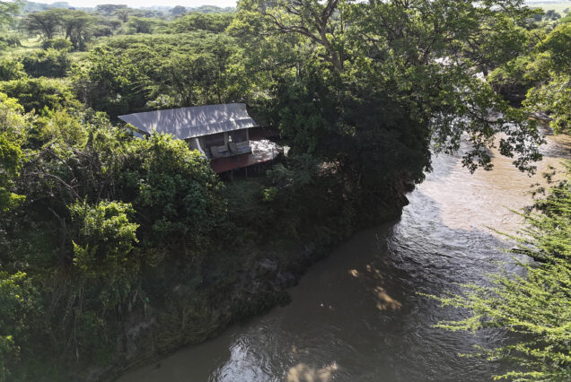 4 Days 3 Nights Maasai Mara & Lake Nakuru Safari